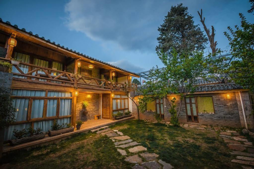Li Jiang Wish Villa Hostel Лицзян Экстерьер фото